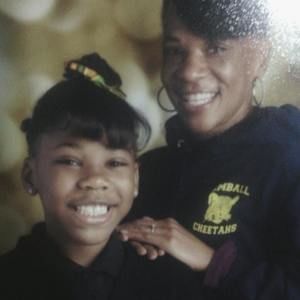 Meet your Posher, Charron